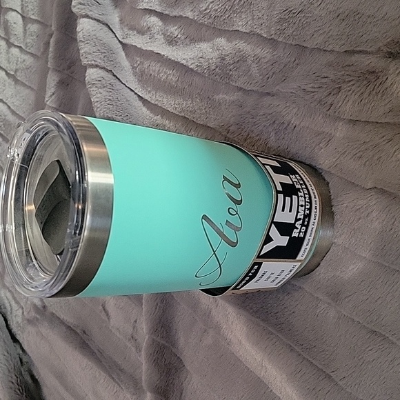 Yeti 20 oz tumbler-Ava - Picture 4 of 4